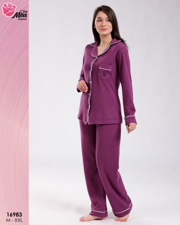 Rose Miss Pyjama boutonné passepoil blanc – Réf 16983 – Prune