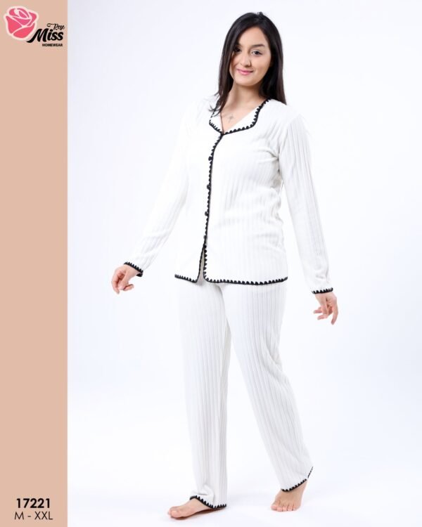 Rose Miss Pyjama boutonné côtelé – Réf 17221 – Blanc