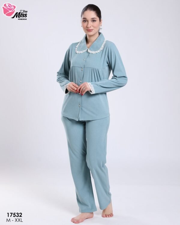 Rose Miss Pyjama boutonné col dentelle – Réf 17532 – Bleu pétrole