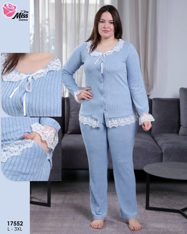 Rose Miss Pyjama côtelé boutonné dentelle – Réf 17552 – Bleu ciel