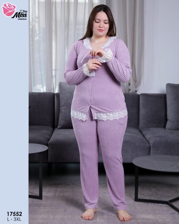 Rose Miss Pyjama côtelé boutonné dentelle – Réf 17552 – Mauve
