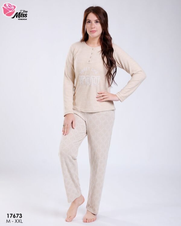 Rose Miss Pyjama jacquard col tunisien – Réf 17673 – Beige