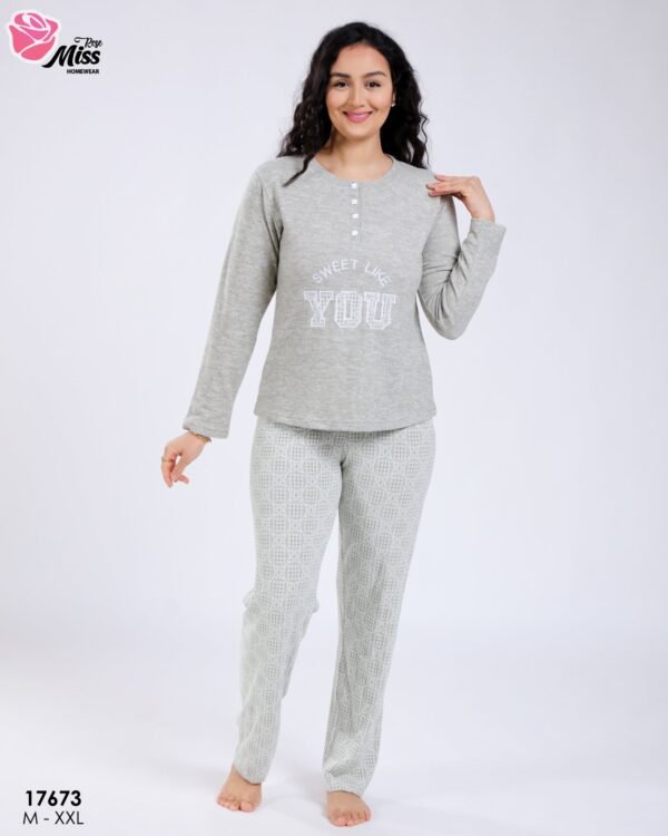 Rose Miss Pyjama jacquard col tunisien – Réf 17673 – Gris
