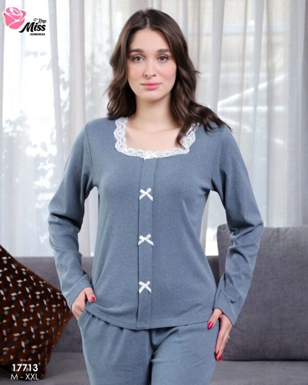 Rose Miss Pyjama côtelé col carré dentelle – Réf 17713 – Bleu gris