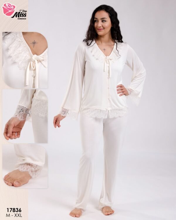 Rose Miss Pyjama boutonné col dentelle – Réf 17836 – Écru