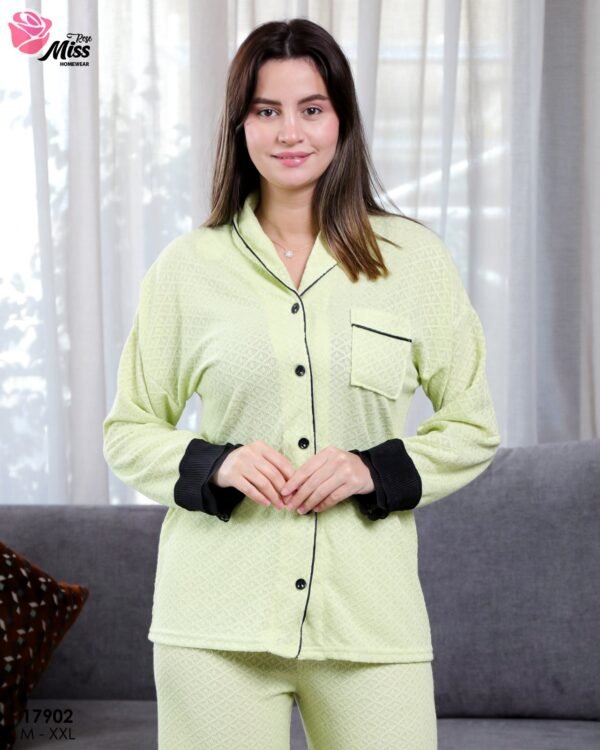 Rose Miss Pyjama chemise jacquard passepoilé – Réf 17902 – Vert anis