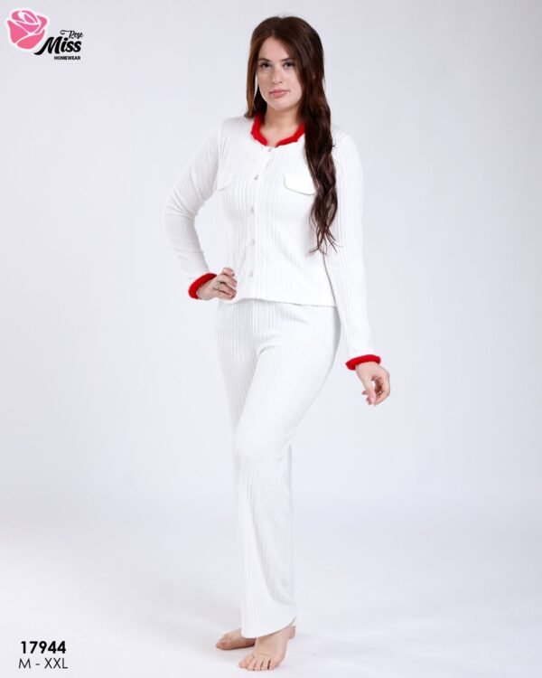 Rose Miss Pyjama côtelé boutonné bord fourrure – Réf 17944 – Blanc