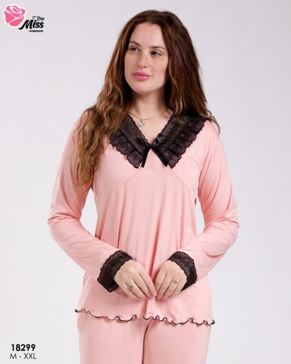 Rose Miss Pyjama col dentelle noire – Réf 18299 – Pêche