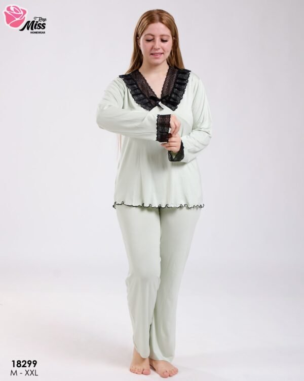 Rose Miss Pyjama col dentelle noire – Réf 18299 – Vert d'eau