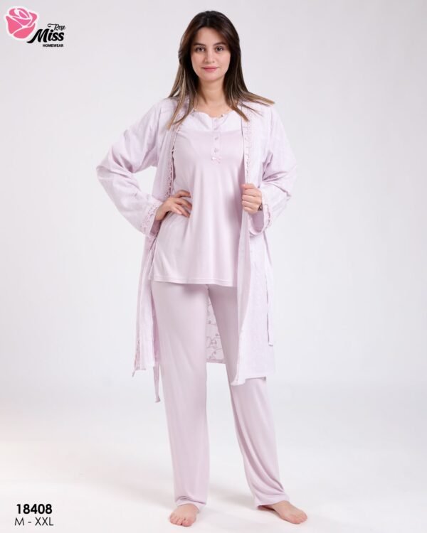 Rose Miss Ensemble pyjama et peignoir dentelle 3 pièces – Réf 18408 – Lilas