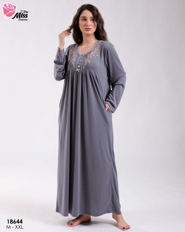 Rose Miss Robe de nuit longue brodée – Réf 18644 – Gris foncé