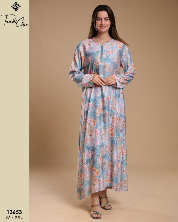 Tradi Chic Caftan d'intérieur fleuri – Réf 13653 – Bleu fleuri