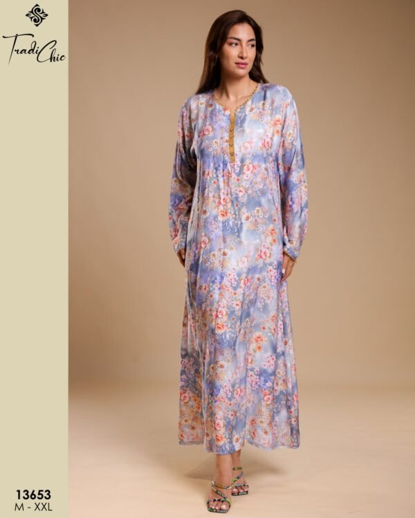 Tradi Chic Caftan d'intérieur fleuri – Réf 13653 – Lilas fleuri