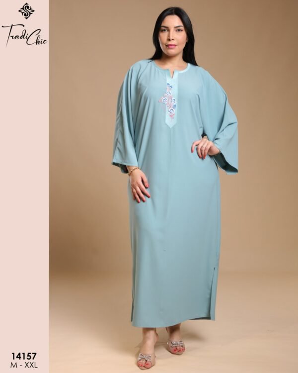 Tradi Chic Caftan d'intérieur brodé – Réf 14157 – Bleu gris